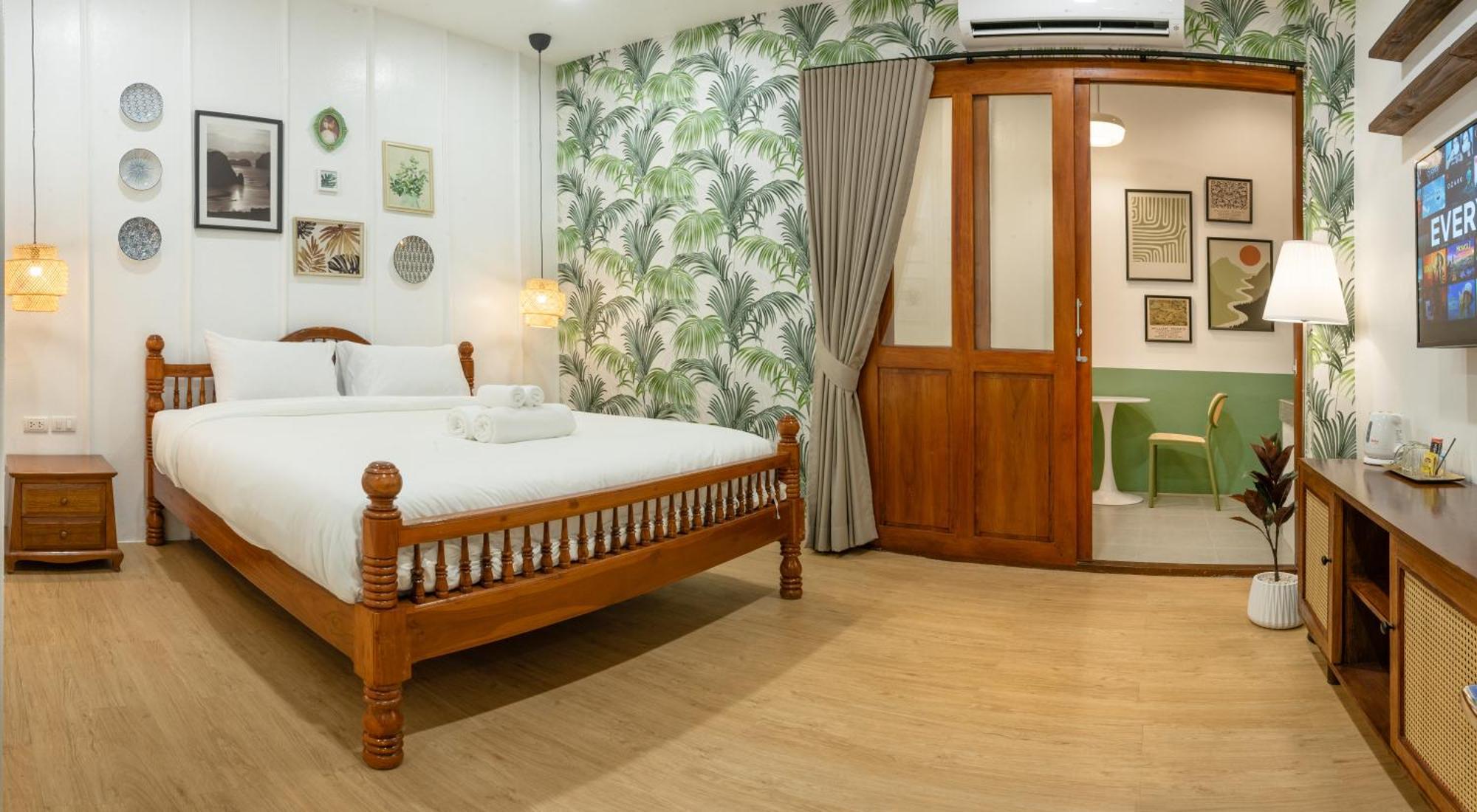Bania Boutique House Hotel Khao Lak Exterior photo